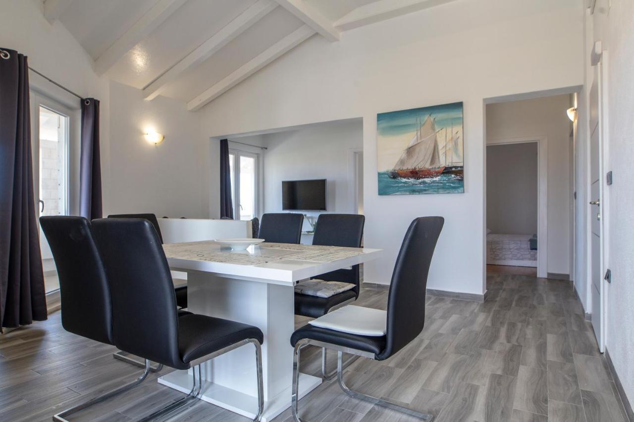 Appartement Zorana à Rogoznica  Extérieur photo