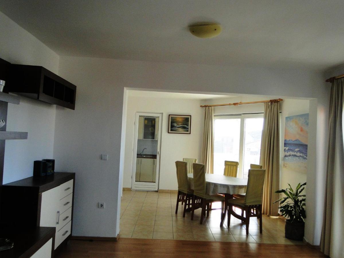 Appartement Zorana à Rogoznica  Extérieur photo