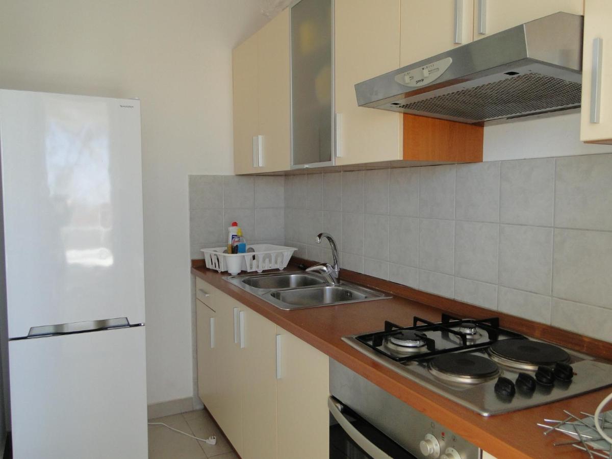Appartement Zorana à Rogoznica  Extérieur photo